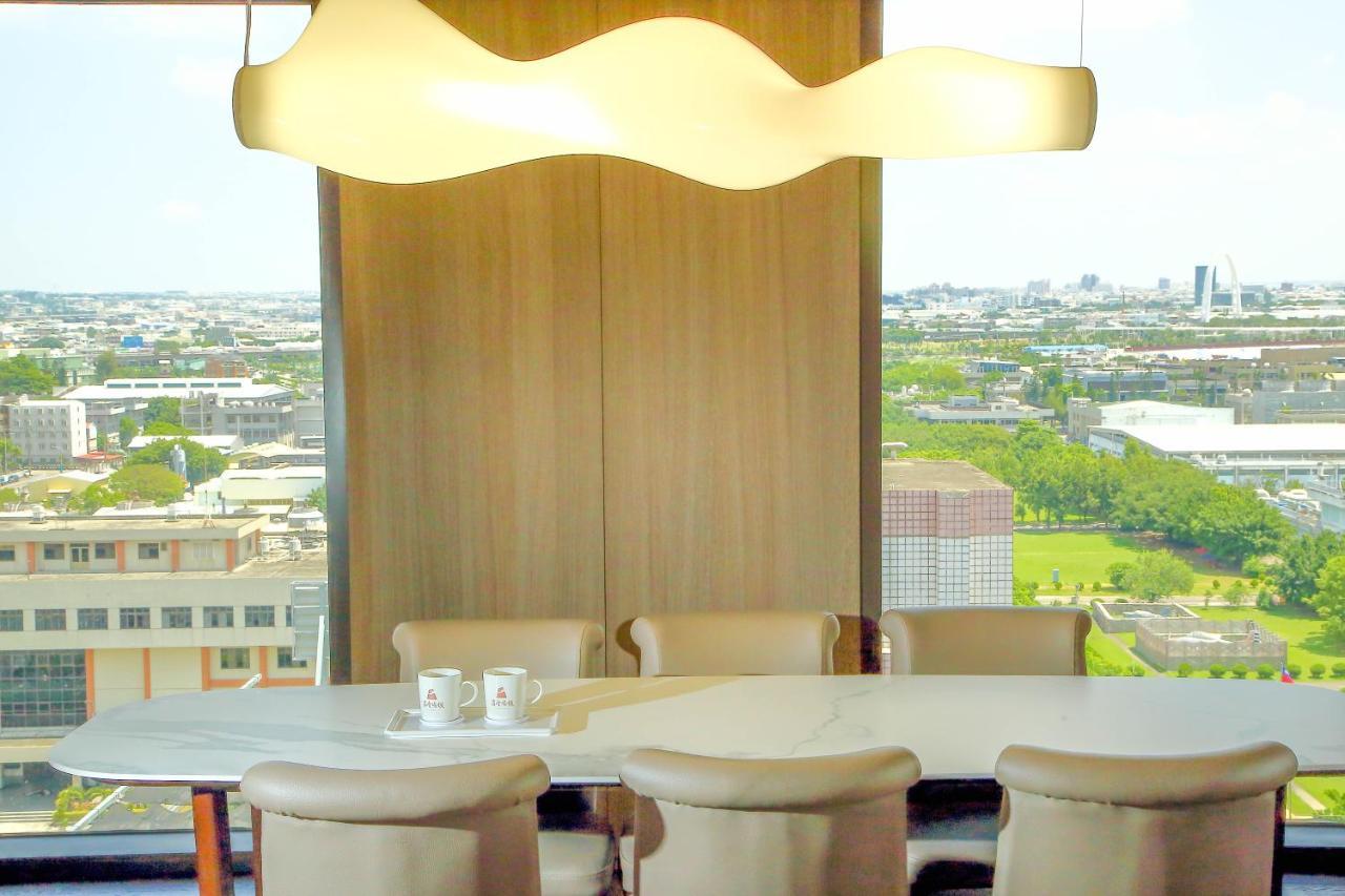 Kloud Hotel Taichung Eksteriør bilde