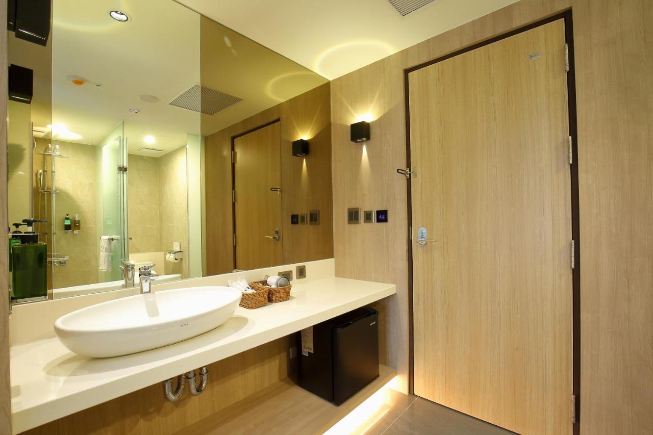 Kloud Hotel Taichung Eksteriør bilde
